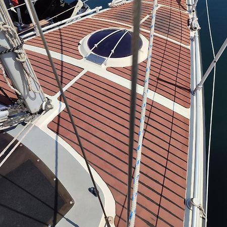 מלון Saint-Raphaël Bateau A Quai St Raphael, 4 Couchages , Voilier Etap 28I מראה חיצוני תמונה